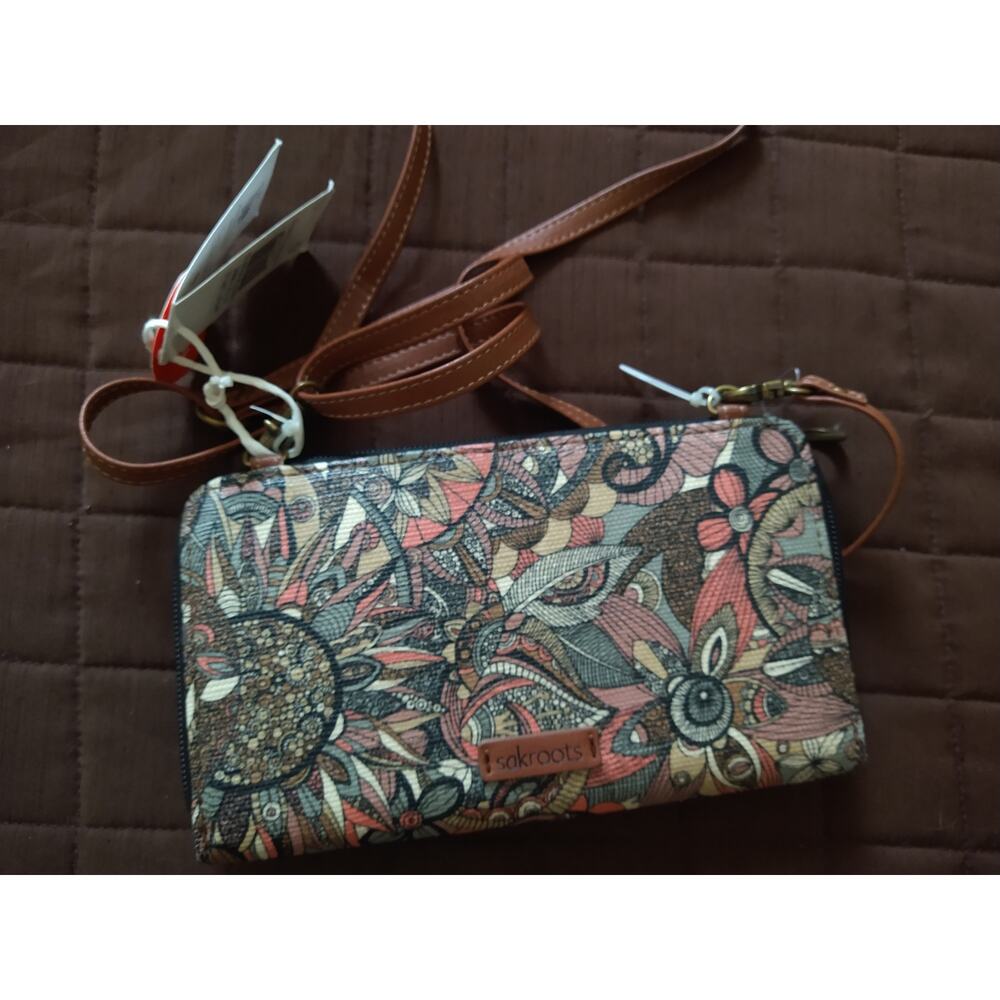 Artists circle Lrg Smart Phone crossbody All in 1 - Picture 7 of 7